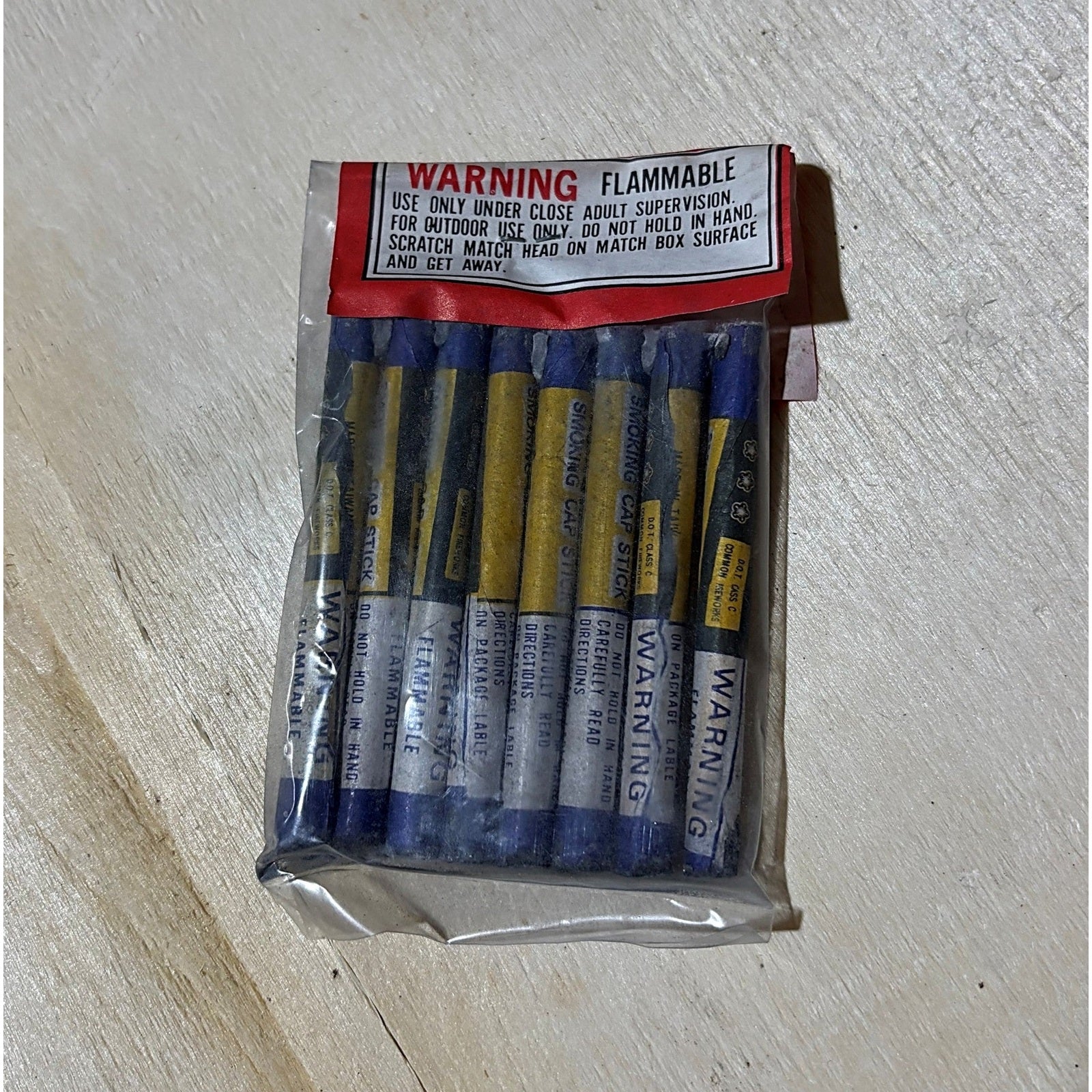 Vintage DOT Tun Kuan Smoking Cap Sticks
