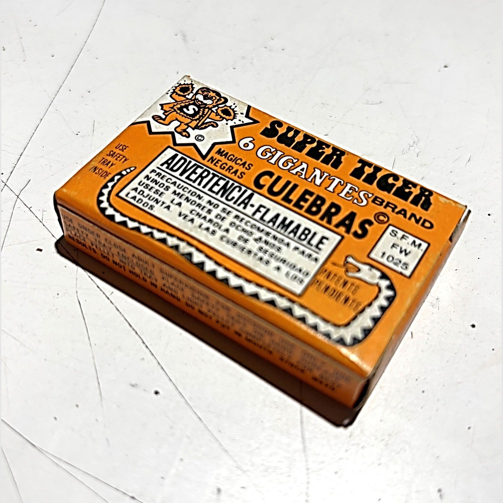 Vintage Super Tiger Jumbo Snakes